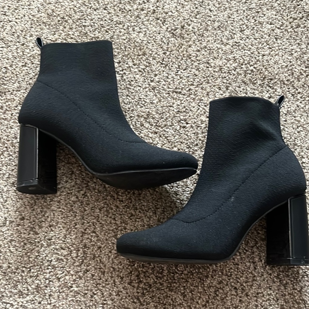 BCBG Generation Black Knit Booties